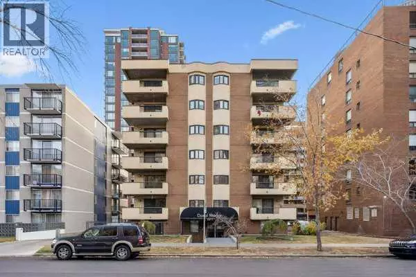 Calgary, AB T3C0X8,502, 1311 15 Avenue SW