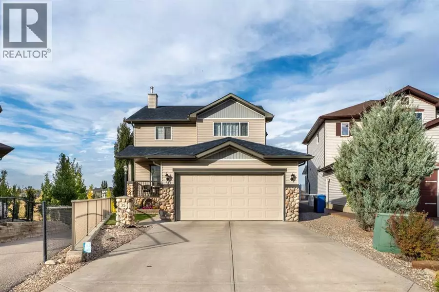 35 Cimarron Park Green, Okotoks, AB T1S1K1
