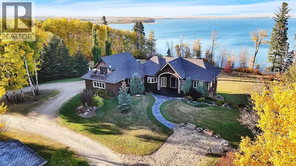 2210B Township Road 392, Rural Lacombe County, AB T4E2W7