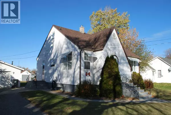 Raymond, AB T0K2S0,246 N 100 E