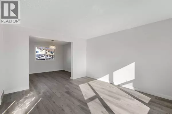 Calgary, AB T2A6Y5,327 Abalone Place NE