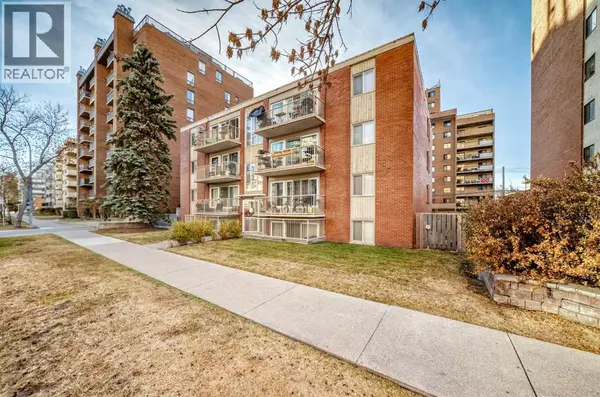 303, 1331 15 Avenue SW, Calgary, AB T3C0X8