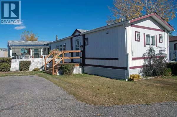 504 Home Place  SE, High River, AB T1V1K1
