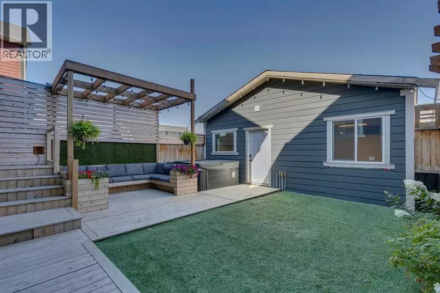 144 Masters Link SE, Calgary, AB T3M2M9