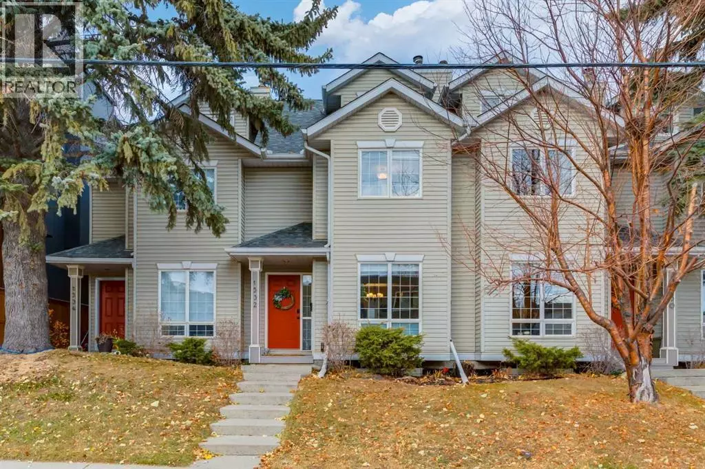 Calgary, AB T2T2A9,1532 34 Avenue SW