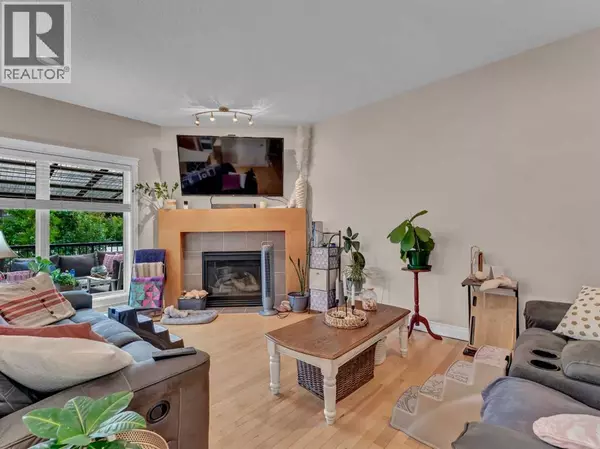 Medicine Hat, AB T1B4W8,102 Sundown Road SW