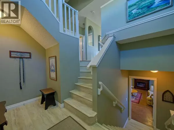 Airdrie, AB T4B3A7,239 Sagewood Drive