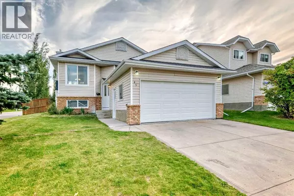 45 Westridge Drive, Okotoks, AB T1S2N3