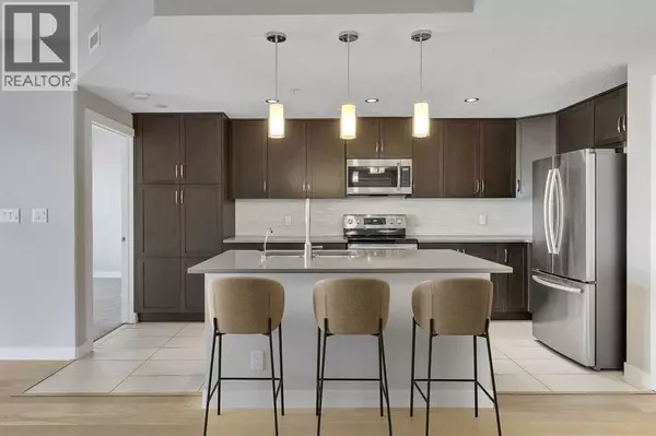 Calgary, AB T3A2X8,501, 24 Varsity Estates Circle NW