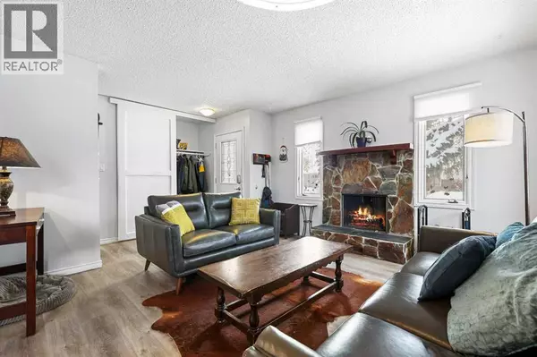 Calgary, AB T2H1E9,144 Flavelle Road SE