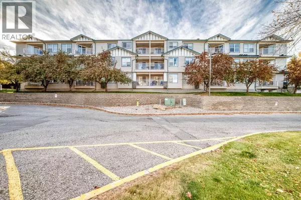 306, 11 Somervale View SW, Calgary, AB T2Y4A9