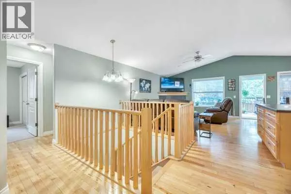 Strathmore, AB T1P1Y2,196 Camden Place