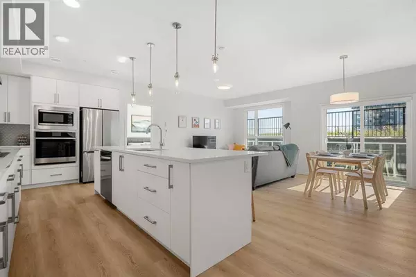 Calgary, AB T2X5Y9,4113, 550 Belmont Street