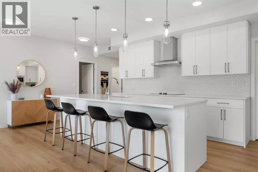 Calgary, AB T2X5Y9,4113, 550 Belmont Street