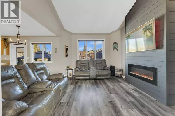 Sylvan Lake, AB T4S0B8,9 Rozier Close