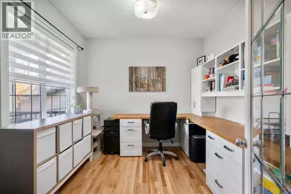 Airdrie, AB T4B3B7,2581 Coopers Circle SW