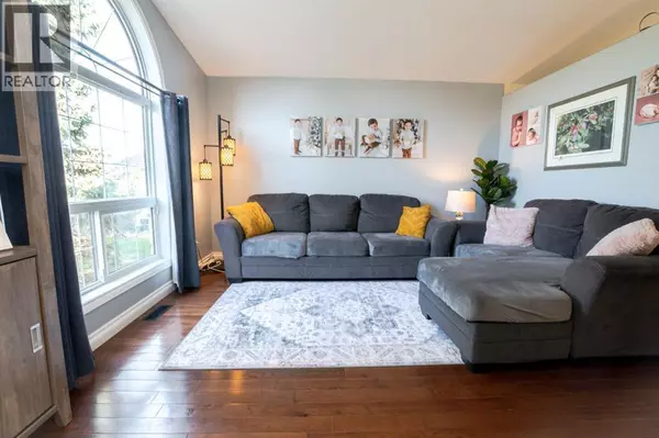 Grande Prairie, AB T8X1K9,8825 104 Avenue