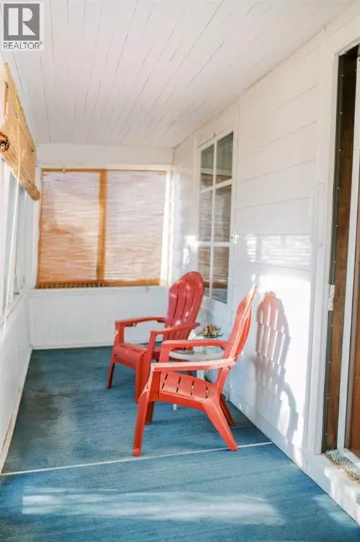 Big Valley, AB T0J0G0,221 4th Avenue S