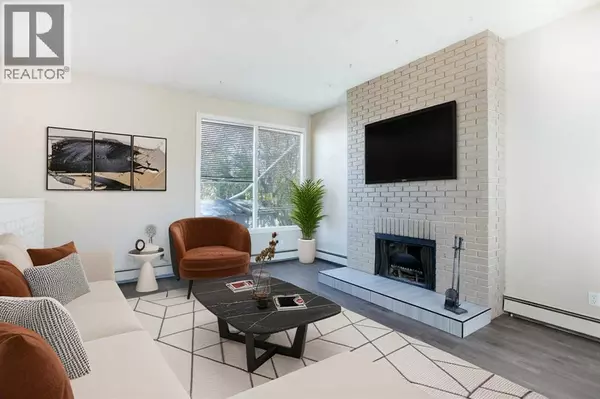 Calgary, AB T3B2N8,4004 79 Street NW