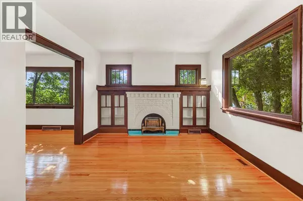 Calgary, AB T2E0V3,111 9 Avenue NE