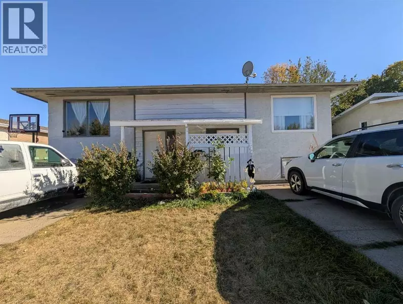 52 Collins Crescent SE, Medicine Hat, AB T1B1T8