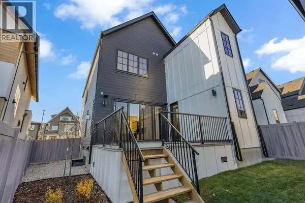 Calgary, AB T3E7J6,330 Normandy Drive SW