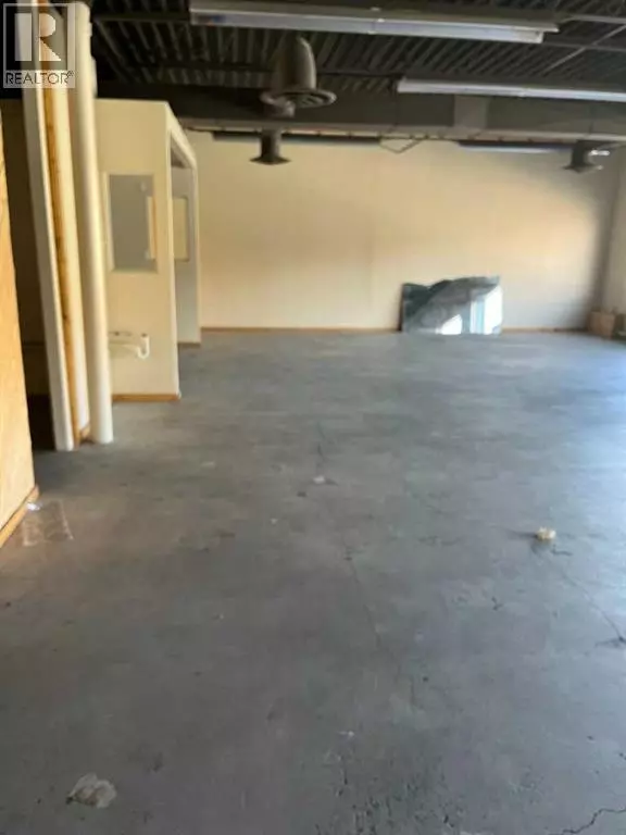 Cochrane, AB T4C2K6,220, 118 First Avenue W