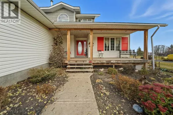 Rural Lacombe County, AB T0M0J0,36, 41513 Range Road 13