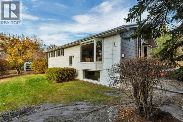 Rural Red Deer County, AB T4E1A2,8, 38349 Range Road 270