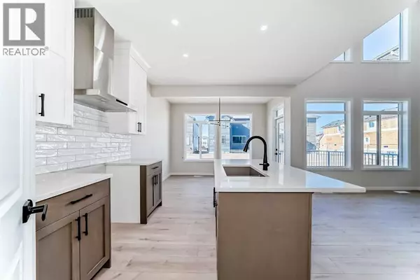 Calgary, AB T3N2P7,105 Corner Glen Green NE