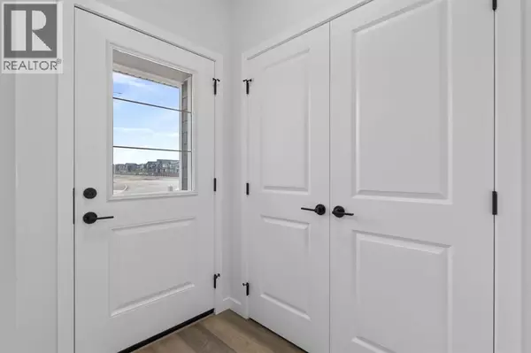 440 Lewiston Landing NE, Calgary, AB T3P2J5