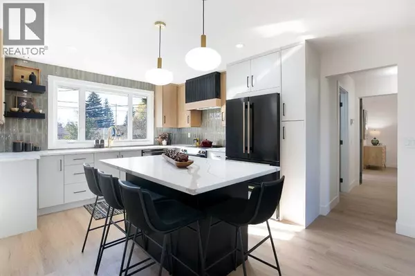 Calgary, AB T2J3V4,959 Parkwood Way SE