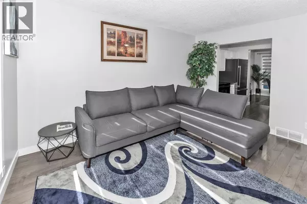 Calgary, AB T3G1R8,151, 6915 Ranchview Drive NW