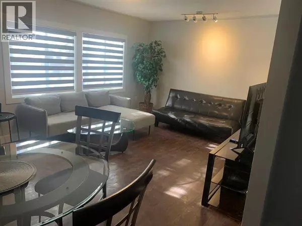 Calgary, AB T3B1K3,6016 33 Avenue NW