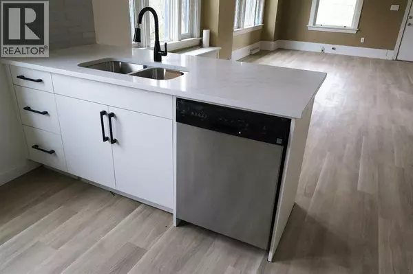 Gleichen, AB T2K0K4,407 4 Avenue