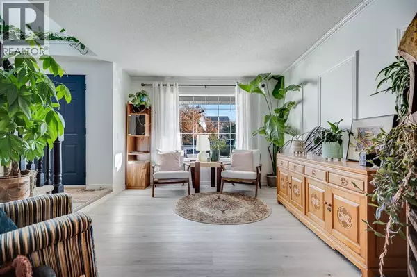 Okotoks, AB T1S1N3,18 Westridge Crescent