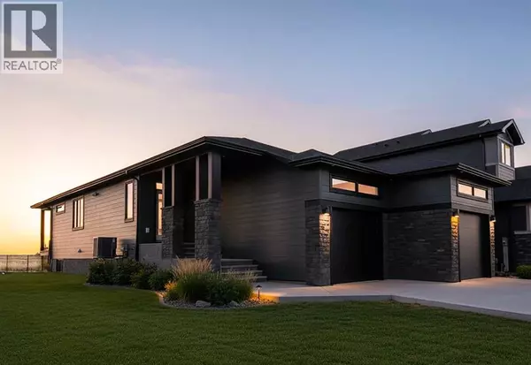 1712 Sixmile View S, Lethbridge, AB T1K8G3