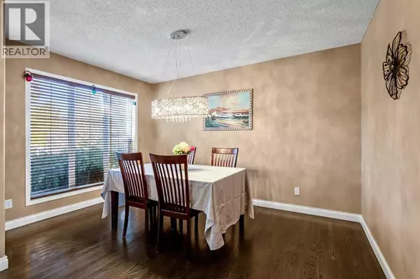 Calgary, AB T3M1B1,123 Cranwell Close SE