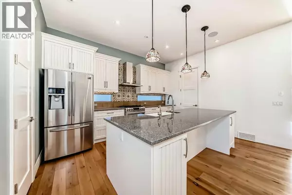 Calgary, AB T2N0K9,2323 3 Avenue NW