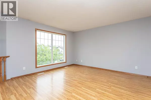 Sylvan Lake, AB T4S1W6,2 Harrigan Street