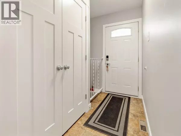 Lethbridge, AB T1H5A1,1646 St George Road N