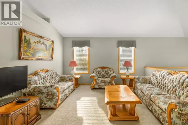 Calgary, AB T3K6C9,131 Panatella Close NW