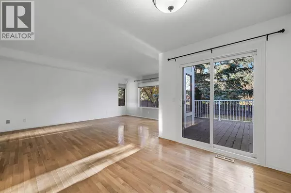 Calgary, AB T3H1L6,11 Coach Side Terrace SW