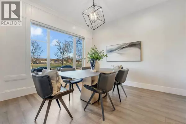 Calgary, AB T2M2J8,2337 27 Avenue NW