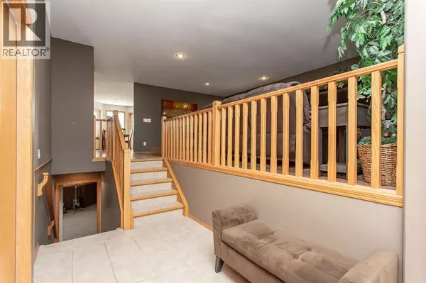 Red Deer, AB T4R2G2,179 Douglas Avenue