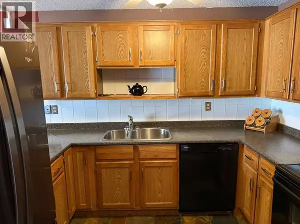 Calgary, AB T2E0K6,203, 234 5 Avenue NE