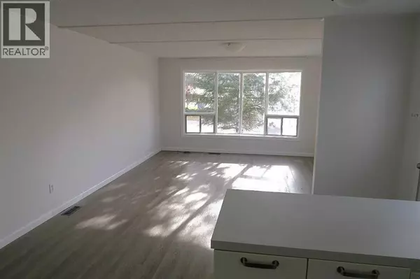 Strathmore, AB T1P1E7,901 Briarwood Crescent