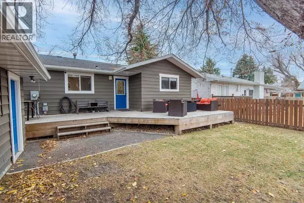 Red Deer, AB T4N5X2,34 Wright Avenue