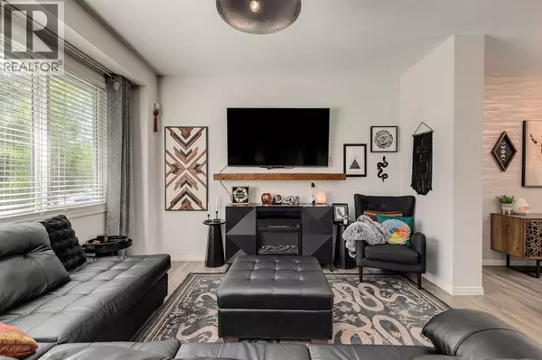 Calgary, AB T2C2C9,53 Seton Manor SE