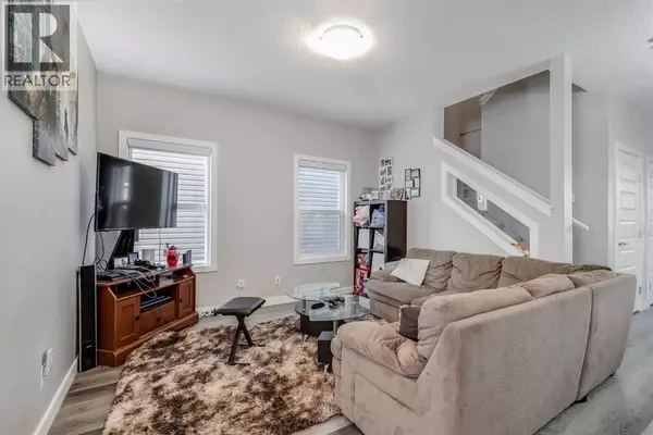 Airdrie, AB T4A0W5,333 Ravenstern Link SE